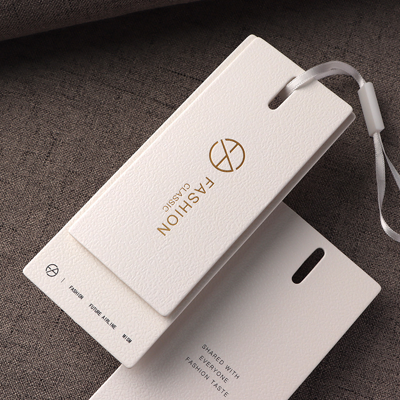 700gsm 밀라노 종이 맞춤형 의류 행택, 핫 스탬핑 - Luxury Bags Price 리뷰 및 가격